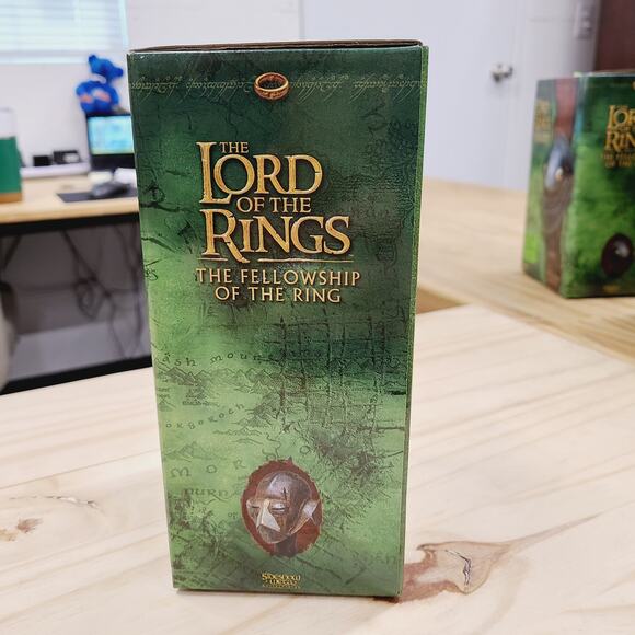 Sideshow WETA Lord of the Rings ORC Squinter HELM LOTR FOTR 1:4 Scale **NEW** - Picture 2 of 13